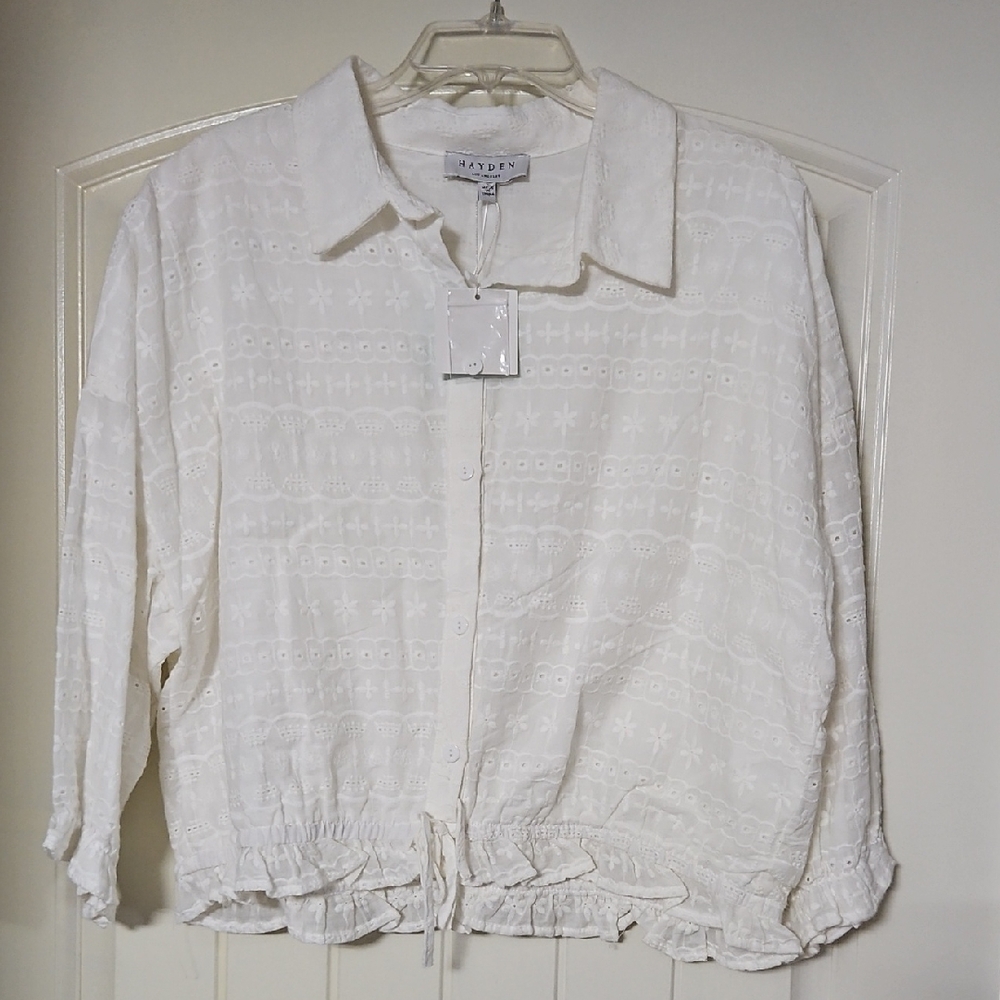 NWT WOMENS BLOUSE